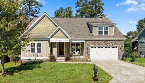 Photo of 3901 12th Street NE, Hickory, NC 28601 (MLS # 4430496)