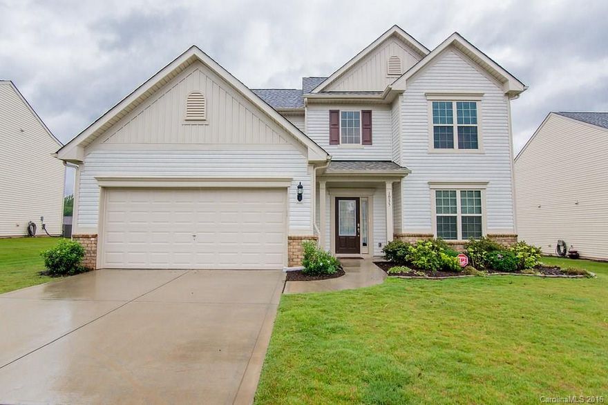 Popular floorplan in desired neighborhood located close to EVERYTHING! Low taxes of Indian Land. A few miles to Downtown Fort Mill, a few miles to Ballantyne, or Pineville. Hardwoods on main floor, dining room or office space, bedroom and full bath on main, upgraded kitchen with granite, gourmet cabinets, gas range, gas log fireplace in great room, HUGE bonus room on 2nd floor. Cubbies/drop station in entry from garage. Cul-de-sac lot.