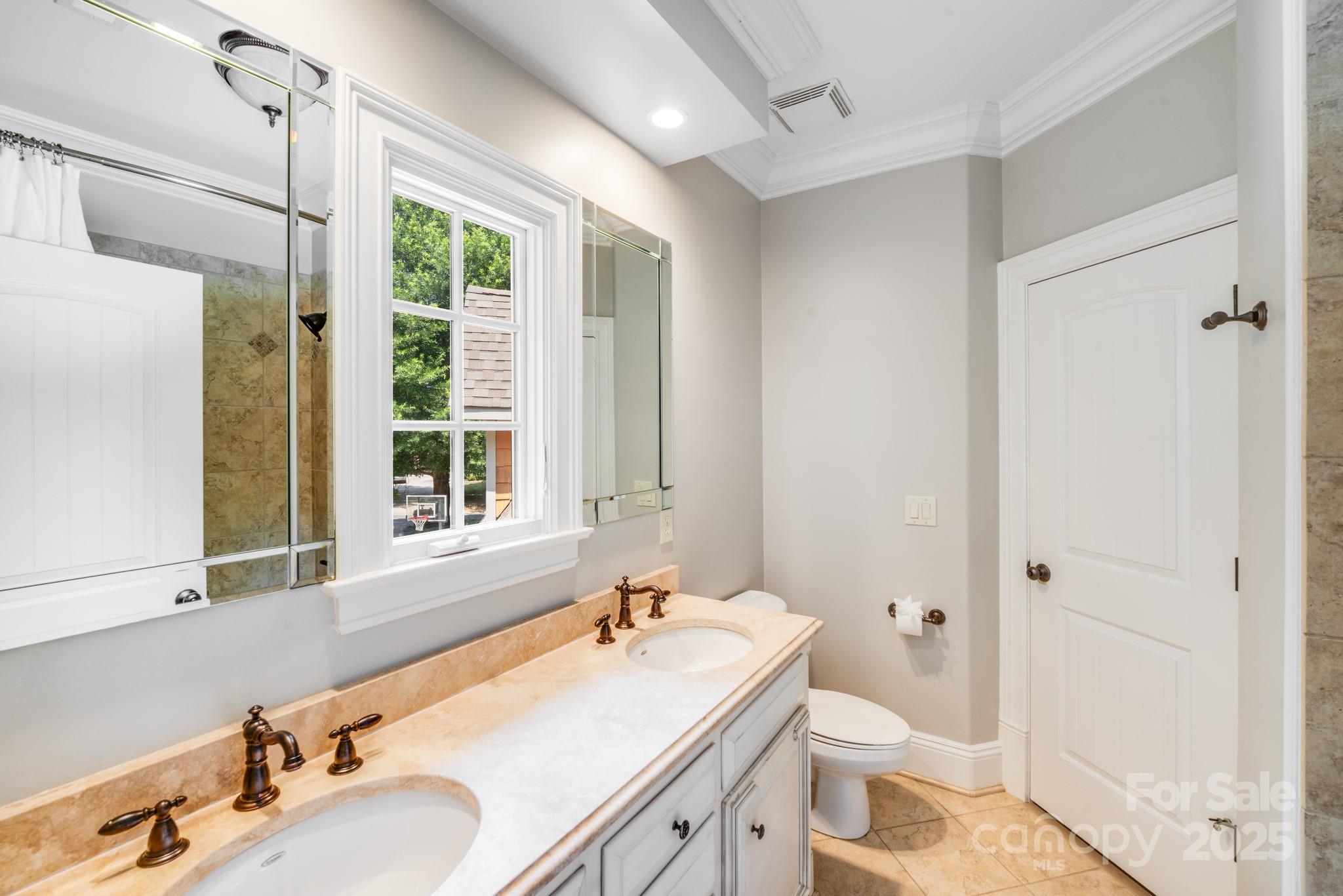 Chatelaine - Residential