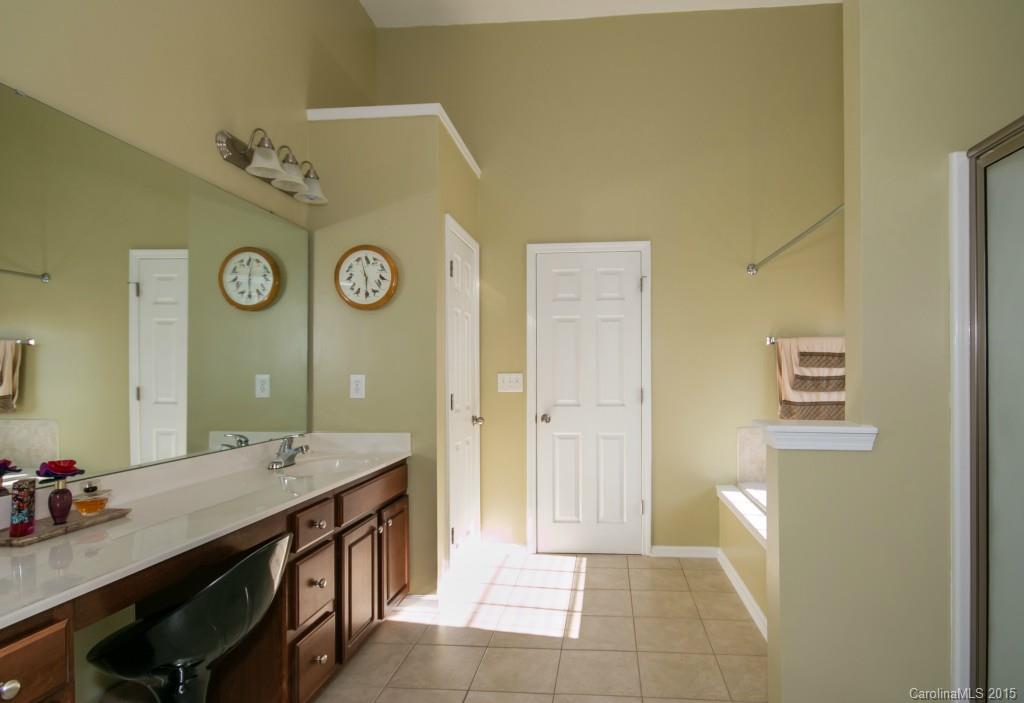 Curtis Pond - Residential