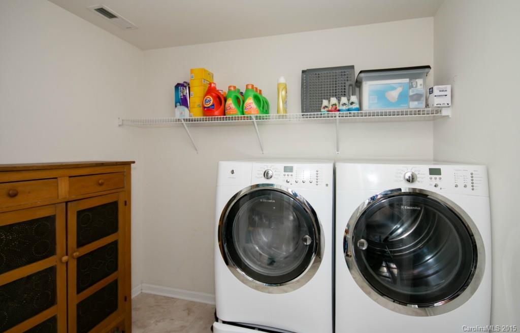 Curtis Pond - Residential