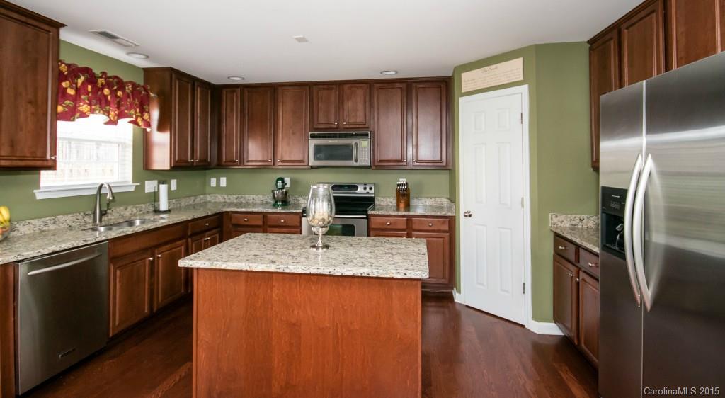 Curtis Pond - Residential