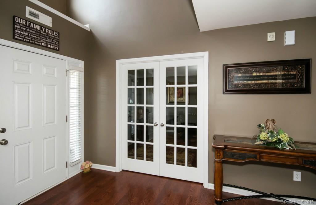 Curtis Pond - Residential