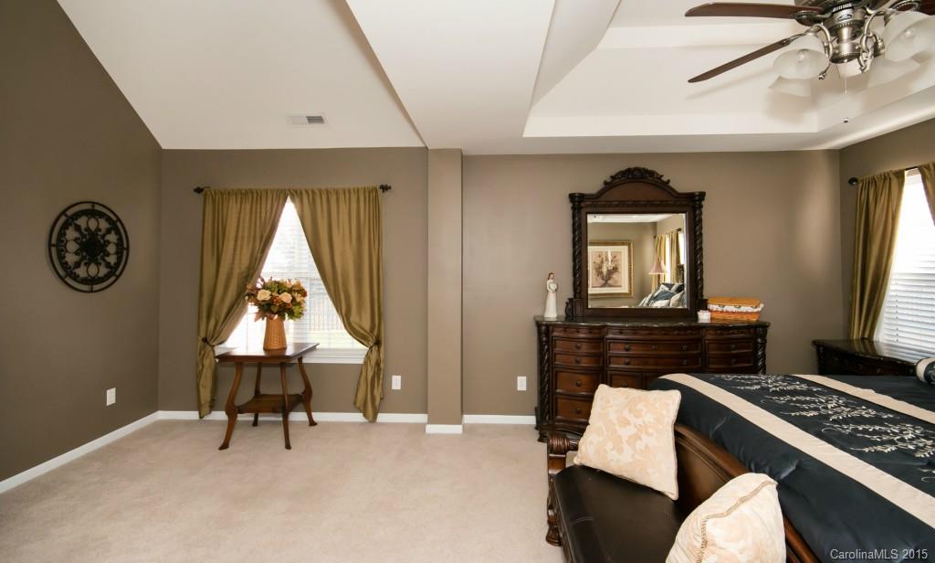 Curtis Pond - Residential