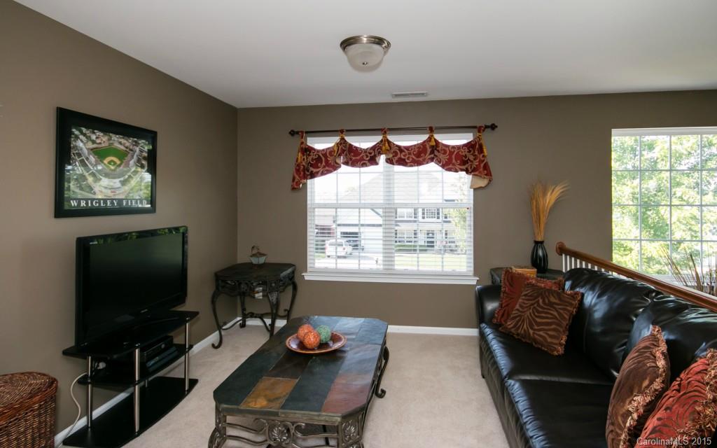 Curtis Pond - Residential