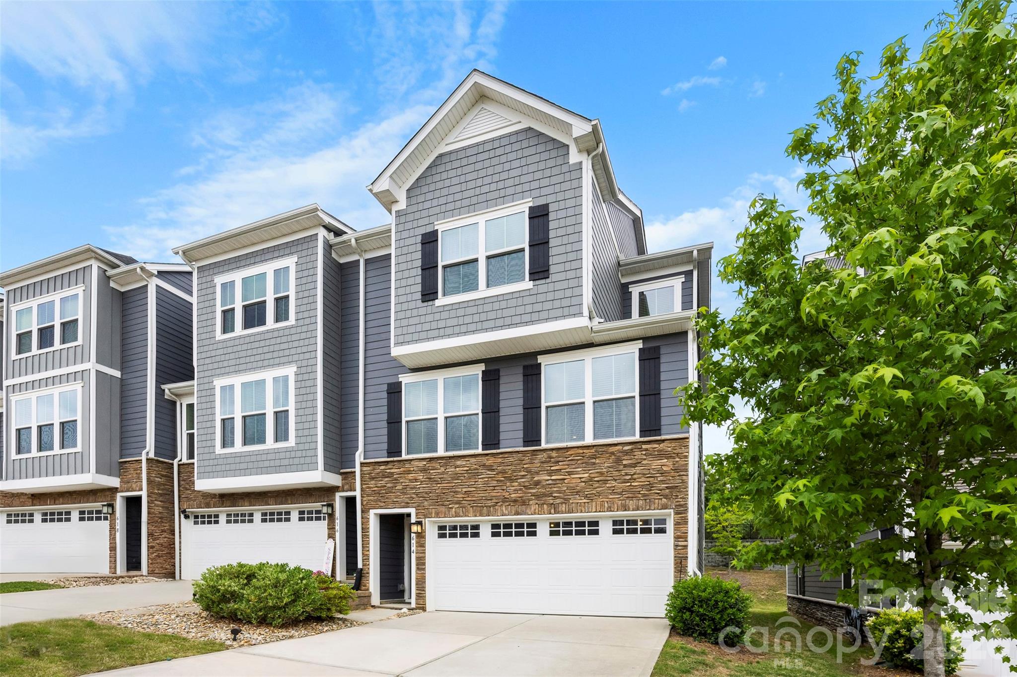 Trinity Townes - Residential
