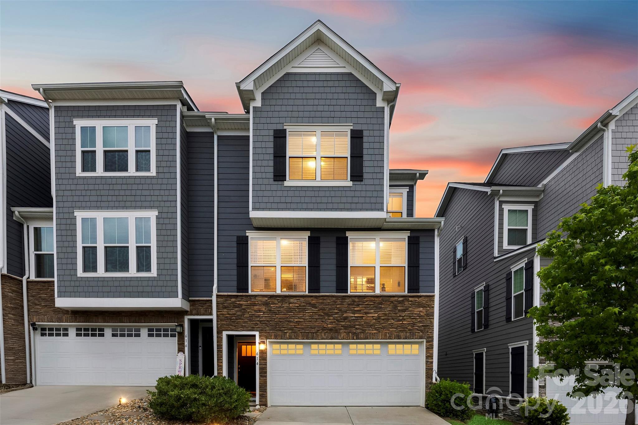 Trinity Townes - Residential