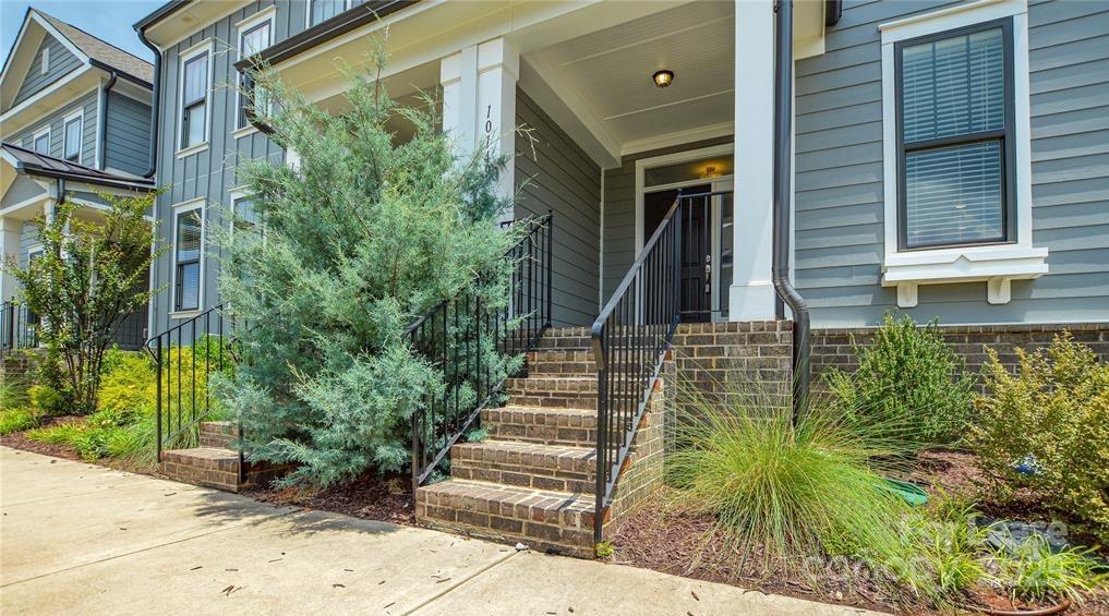 10149 Meeting House Drive NW