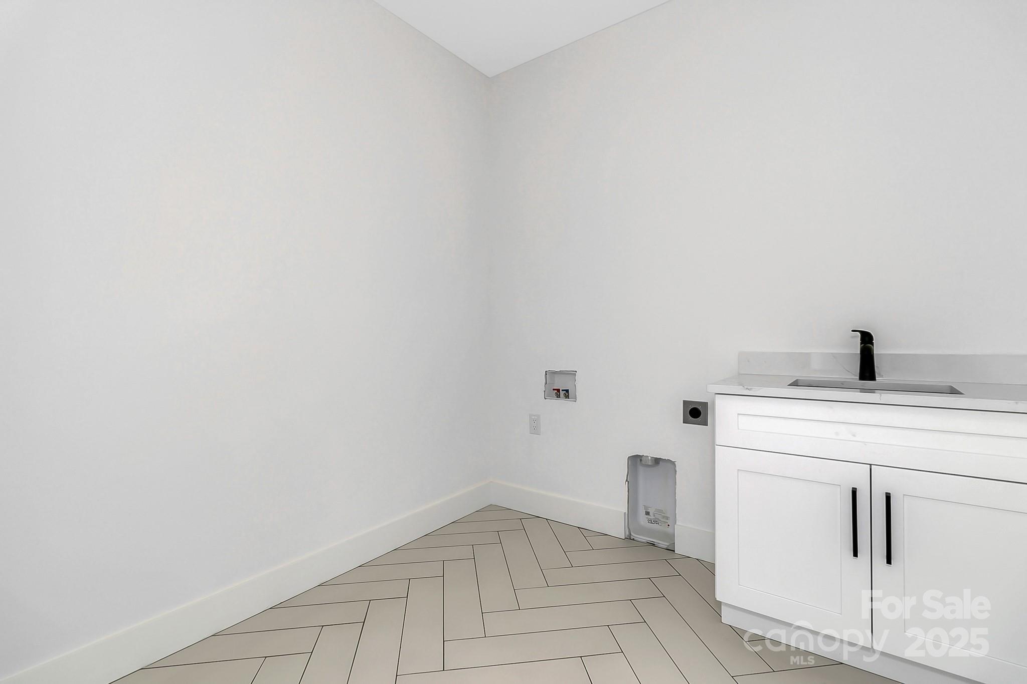 Chambers Trace - Residential