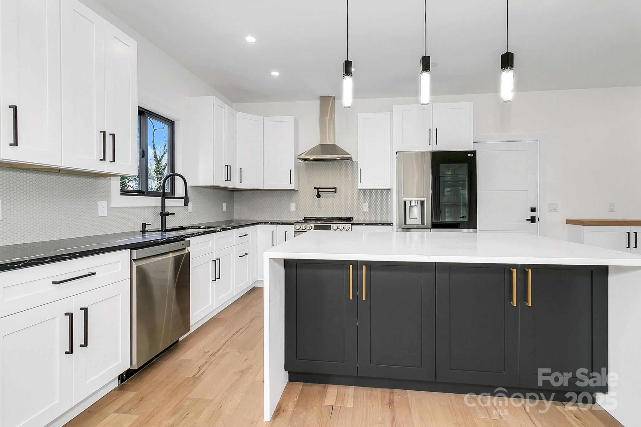 Chambers Trace - Residential