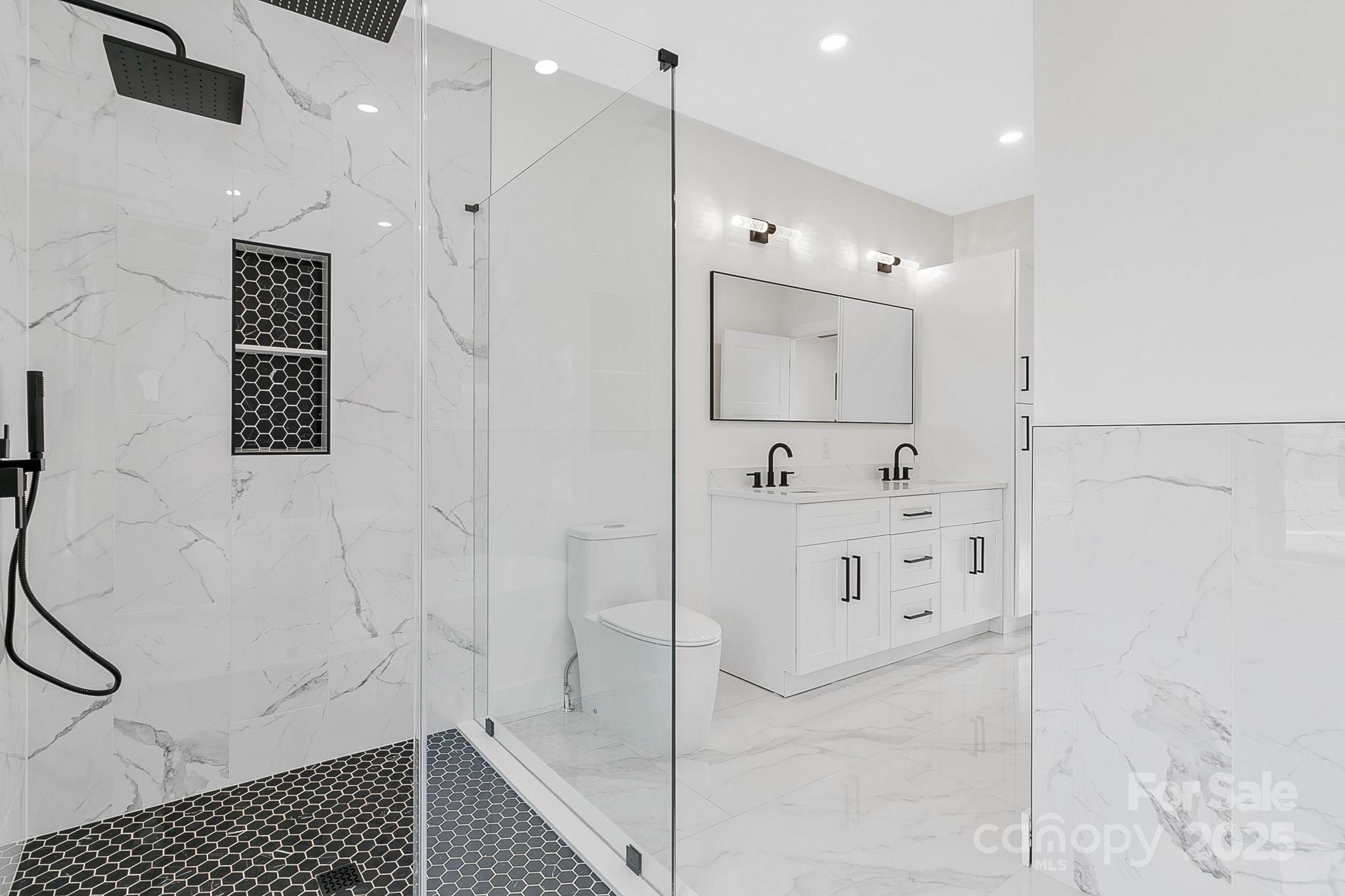 Chambers Trace - Residential