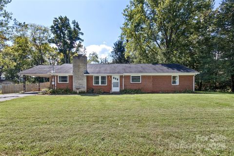 30 Valley Hill Drive Canton NC 28716