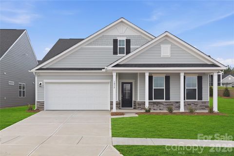 1072 Arundle Road Sherrills Ford NC 28673