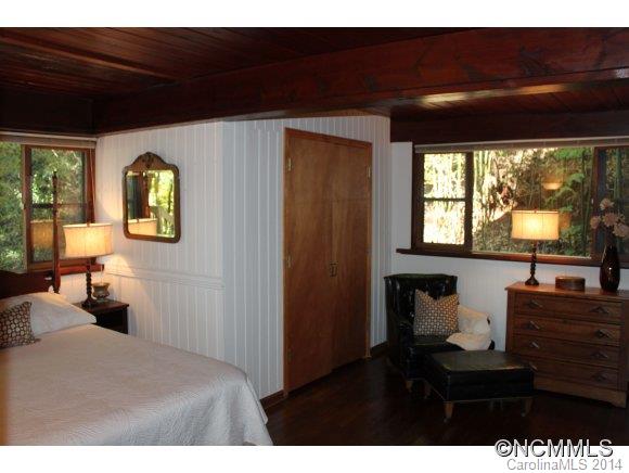 Town Mountain - Residential