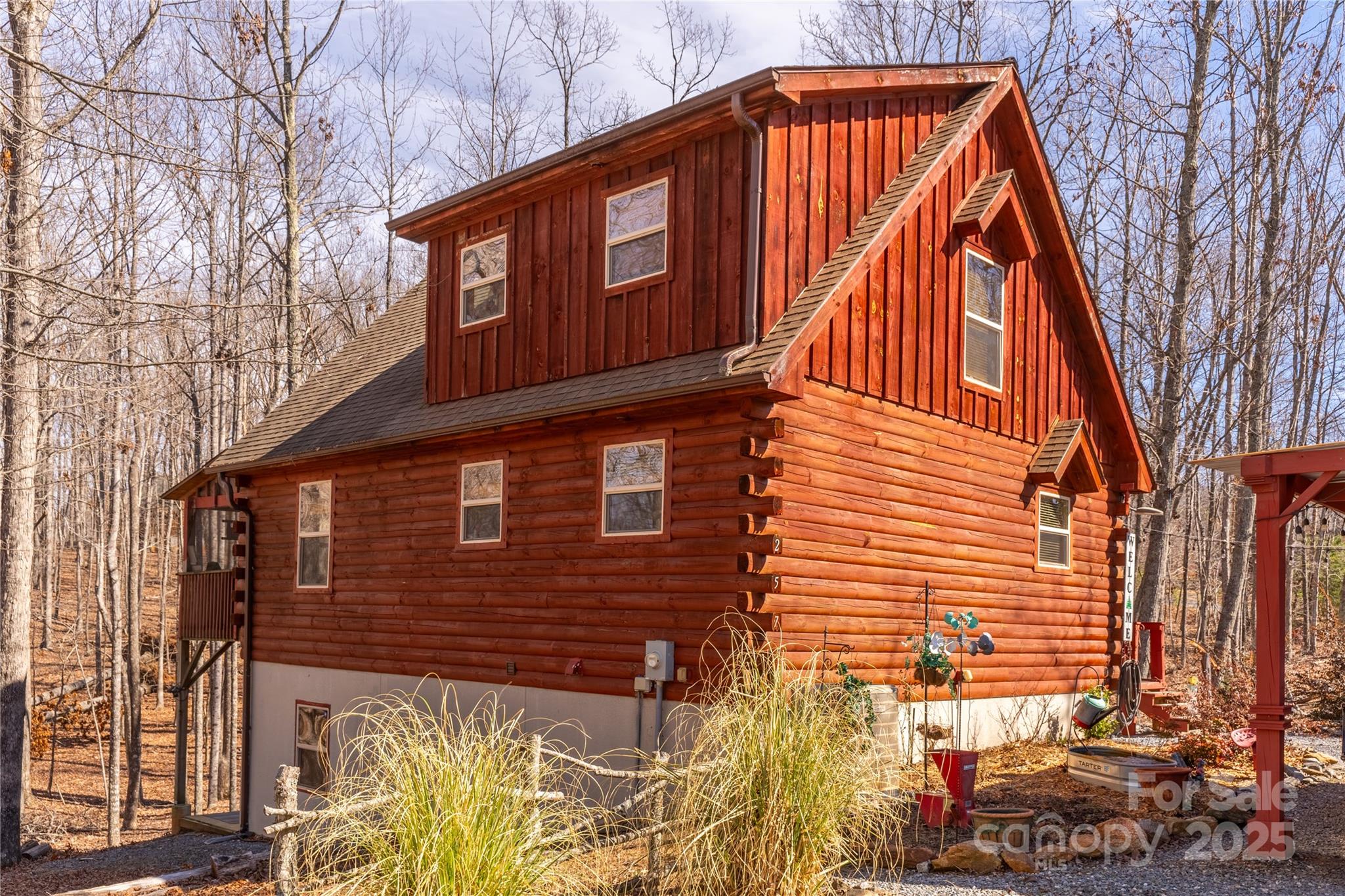 257 Adirondack Trail