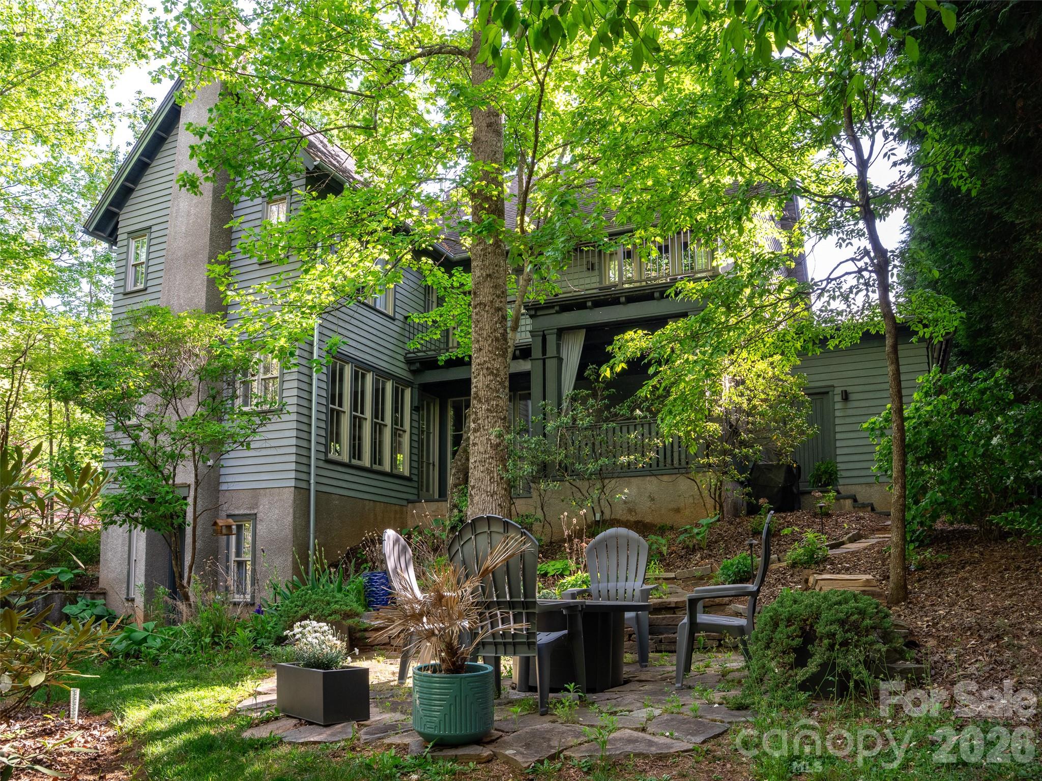 Biltmore Lake - Residential