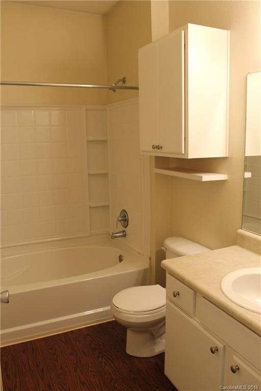 Seasons at Biltmore Lake - Residential