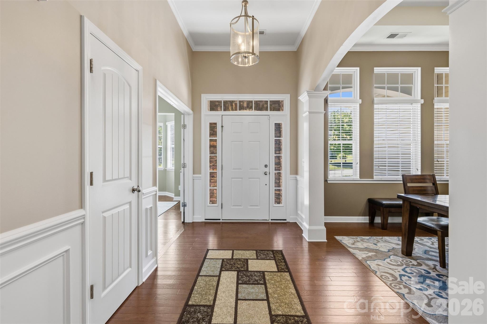 4045 Hickory View Drive