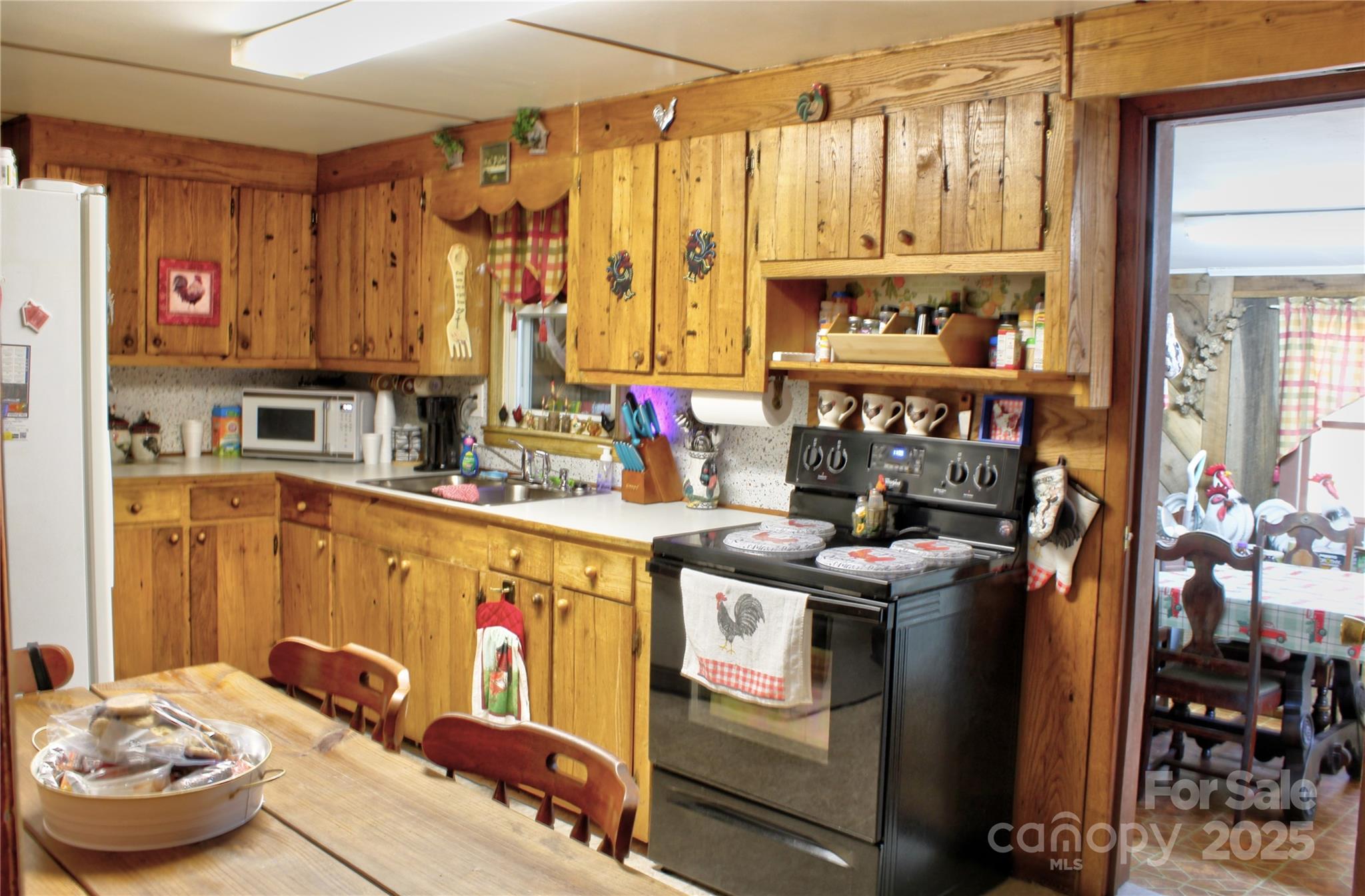 895 Laurel Valley Road