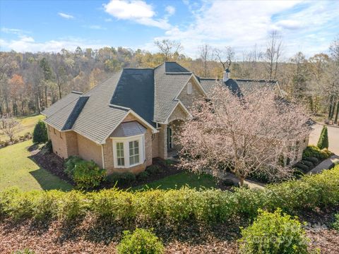 A home in Rutherfordton