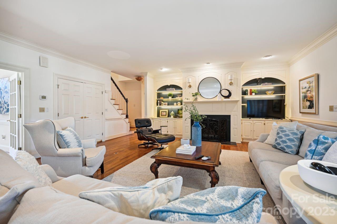 Quail Hollow - Residential