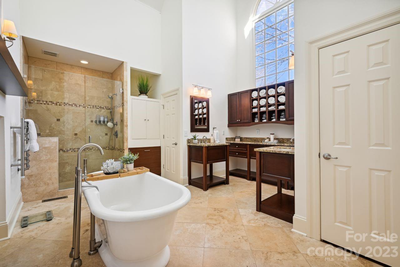 Quail Hollow - Residential