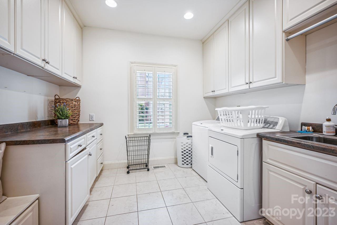 Quail Hollow - Residential