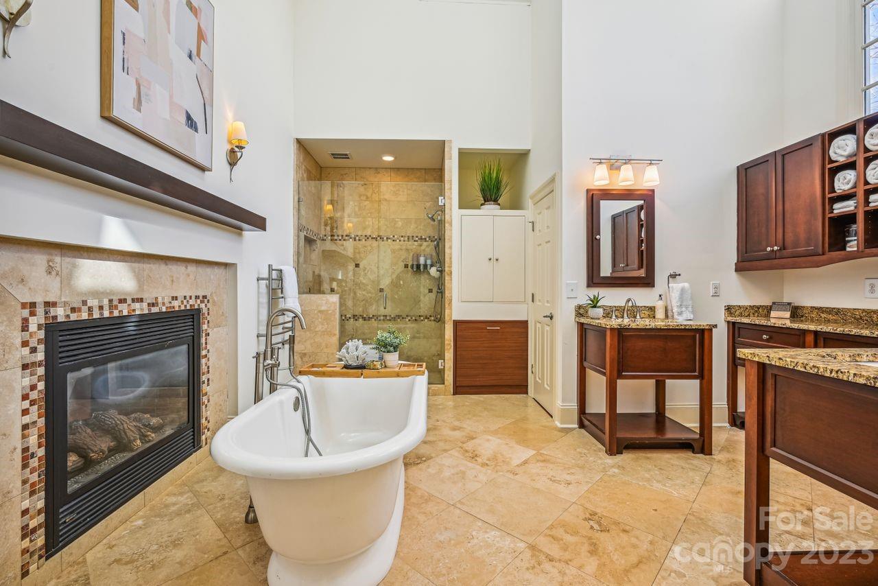 Quail Hollow - Residential