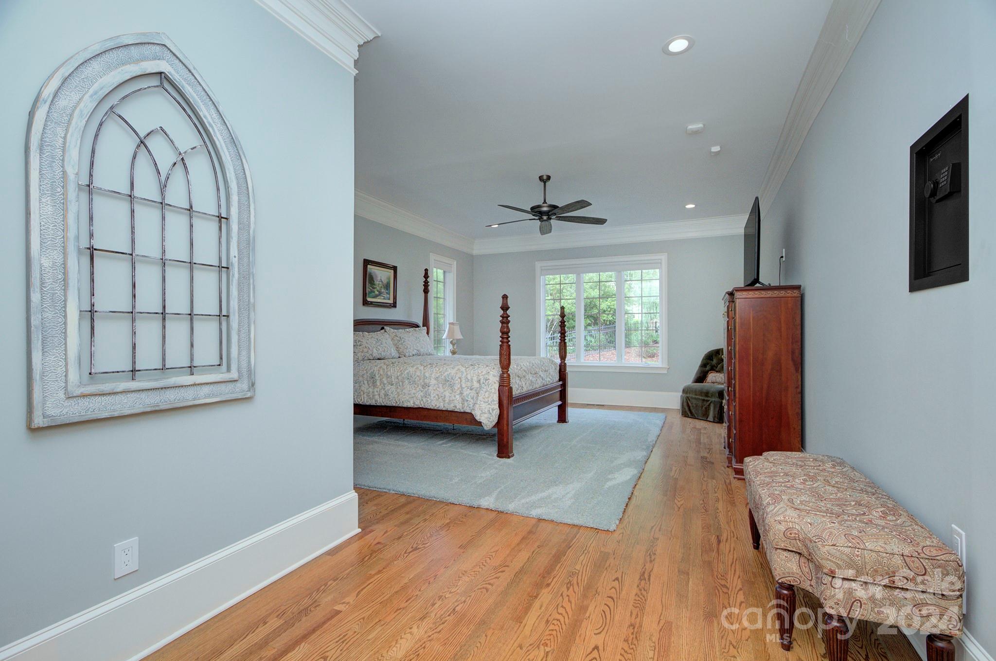 Chatelaine - Residential