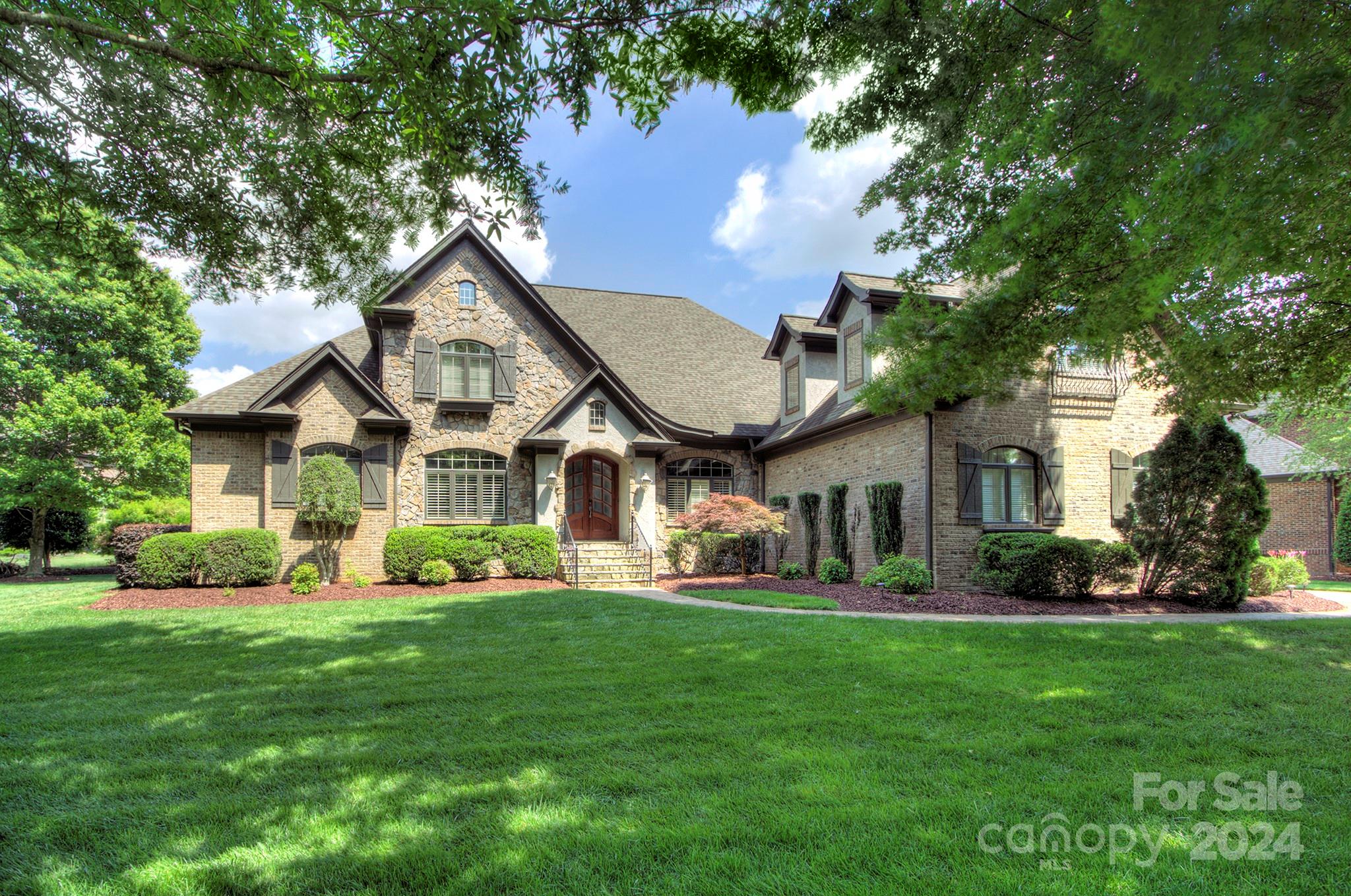 Chatelaine - Residential