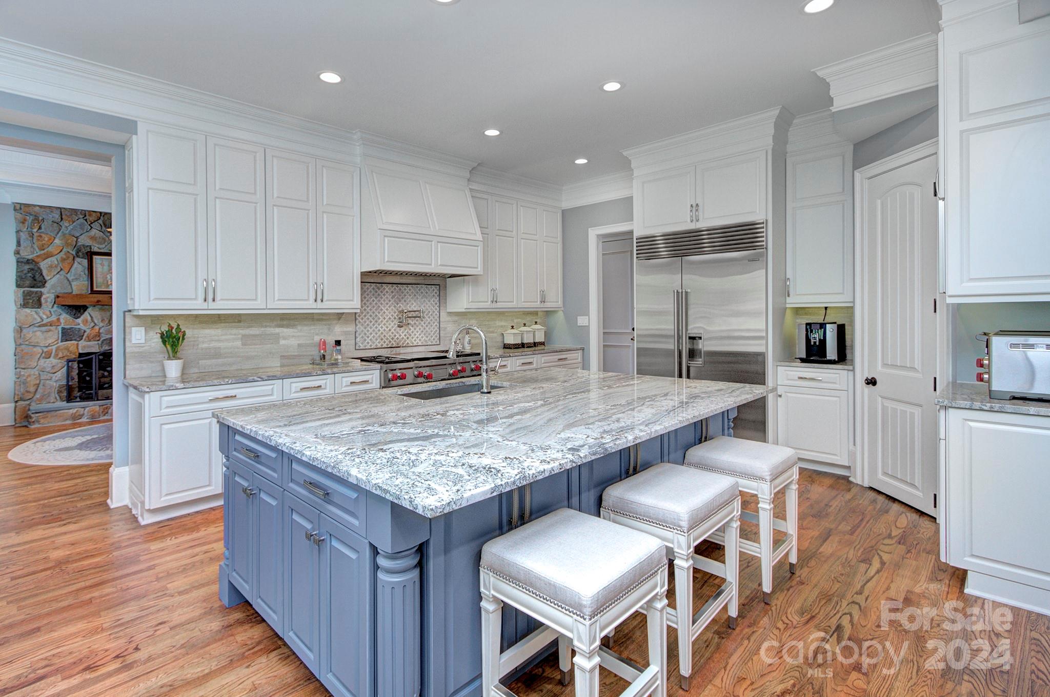 Chatelaine - Residential