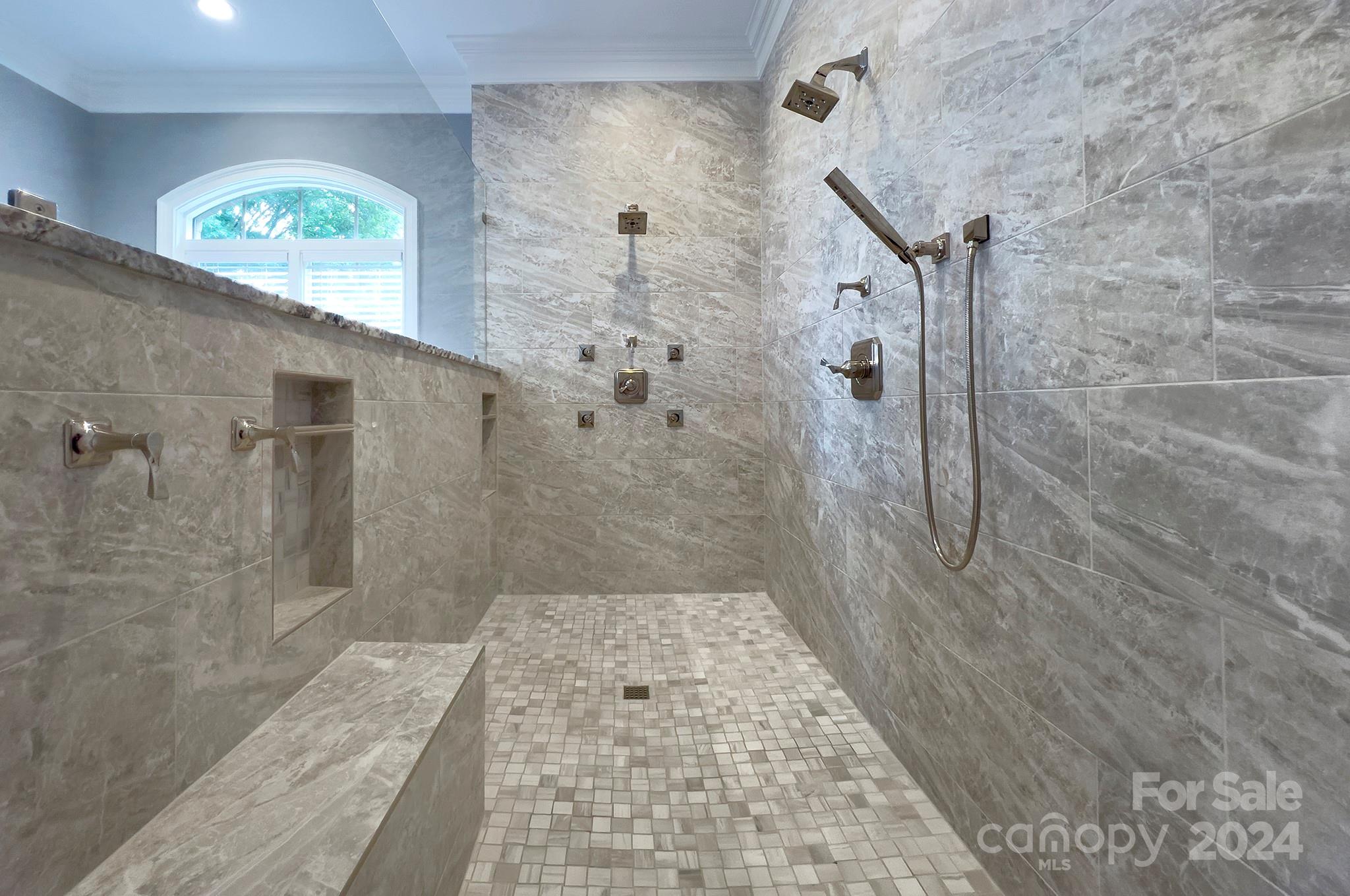 Chatelaine - Residential