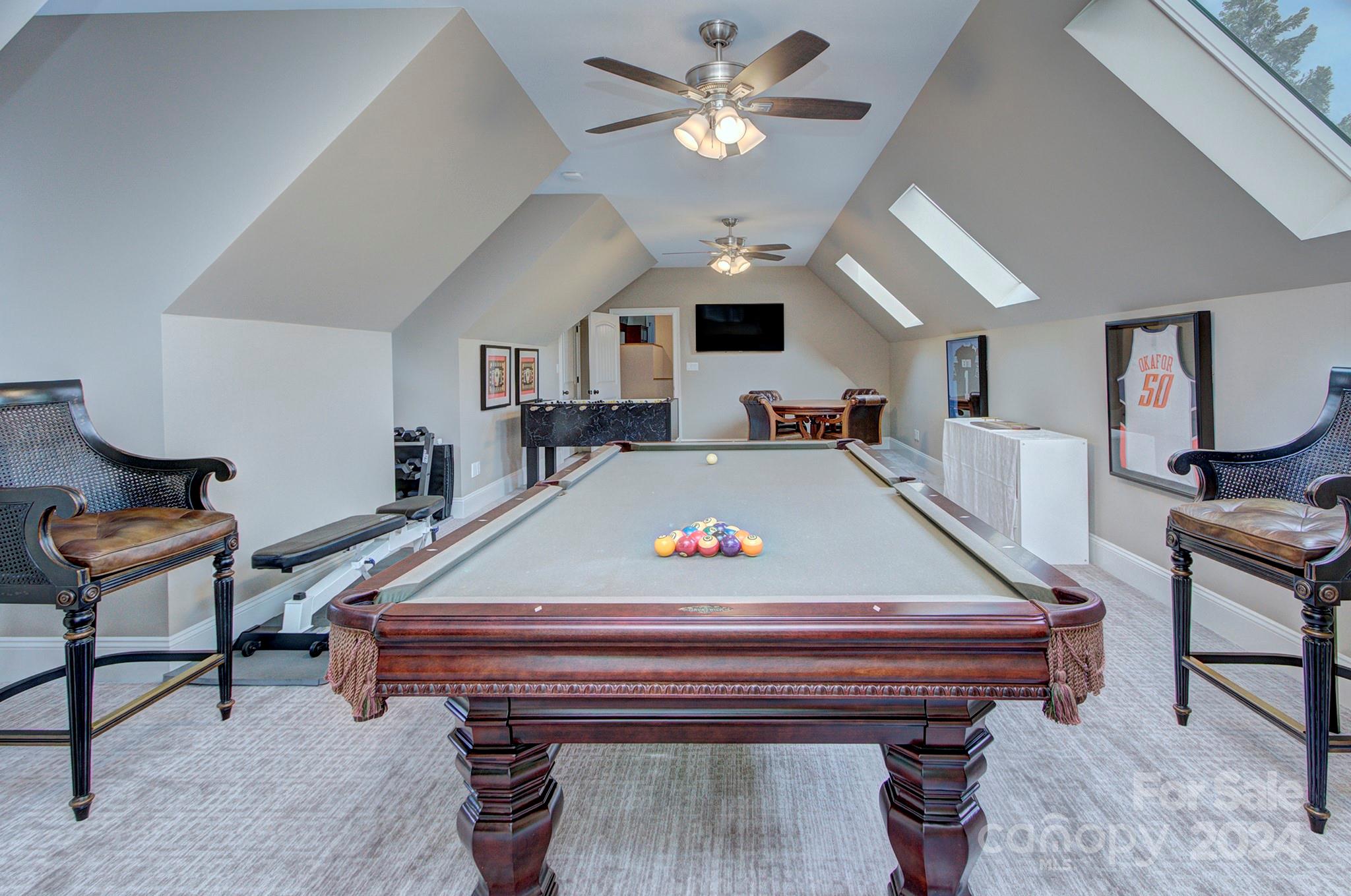 Chatelaine - Residential