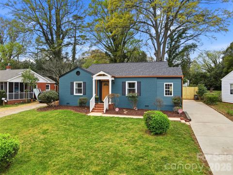 Photo of 2414 Belfast Drive, Charlotte, NC 28208 (MLS # 4322983)