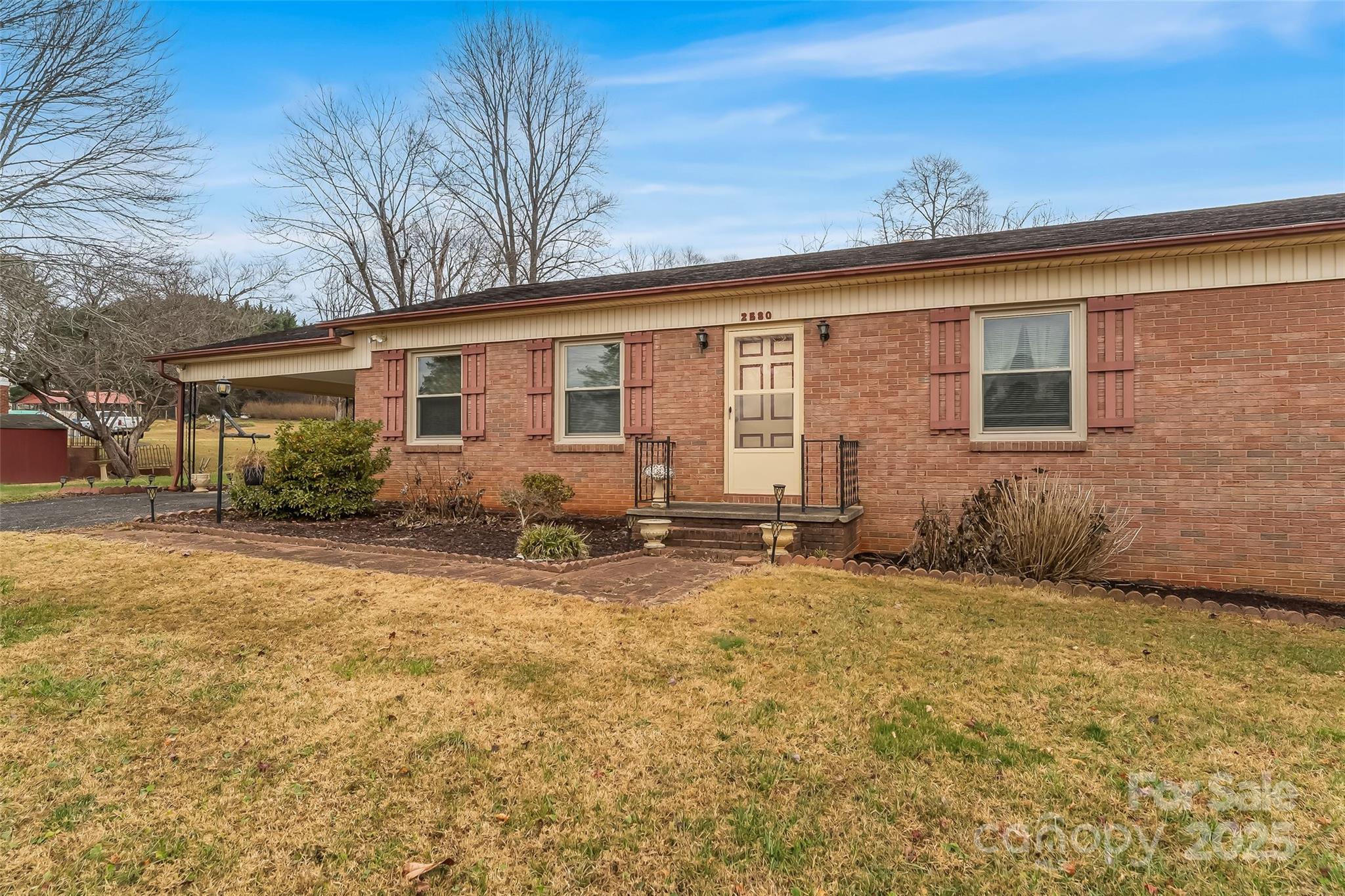 2580 Sweetbriar Circle