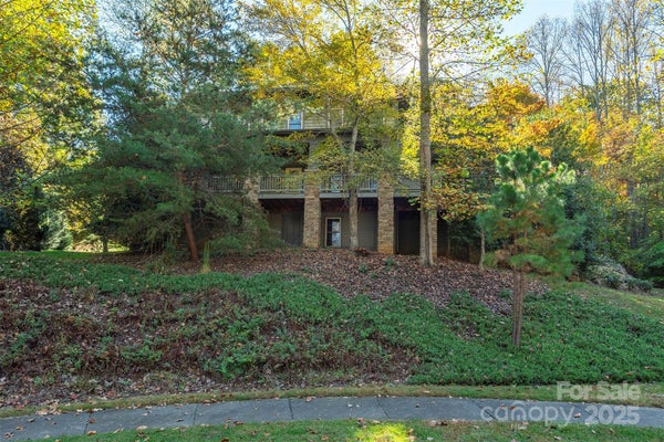 4 YELLOW OWL DR, BILTMORE LAKE, NC 28715 - Image db4bc4119c7aa3e4d35e3bf5e1aa56c4/2061150301