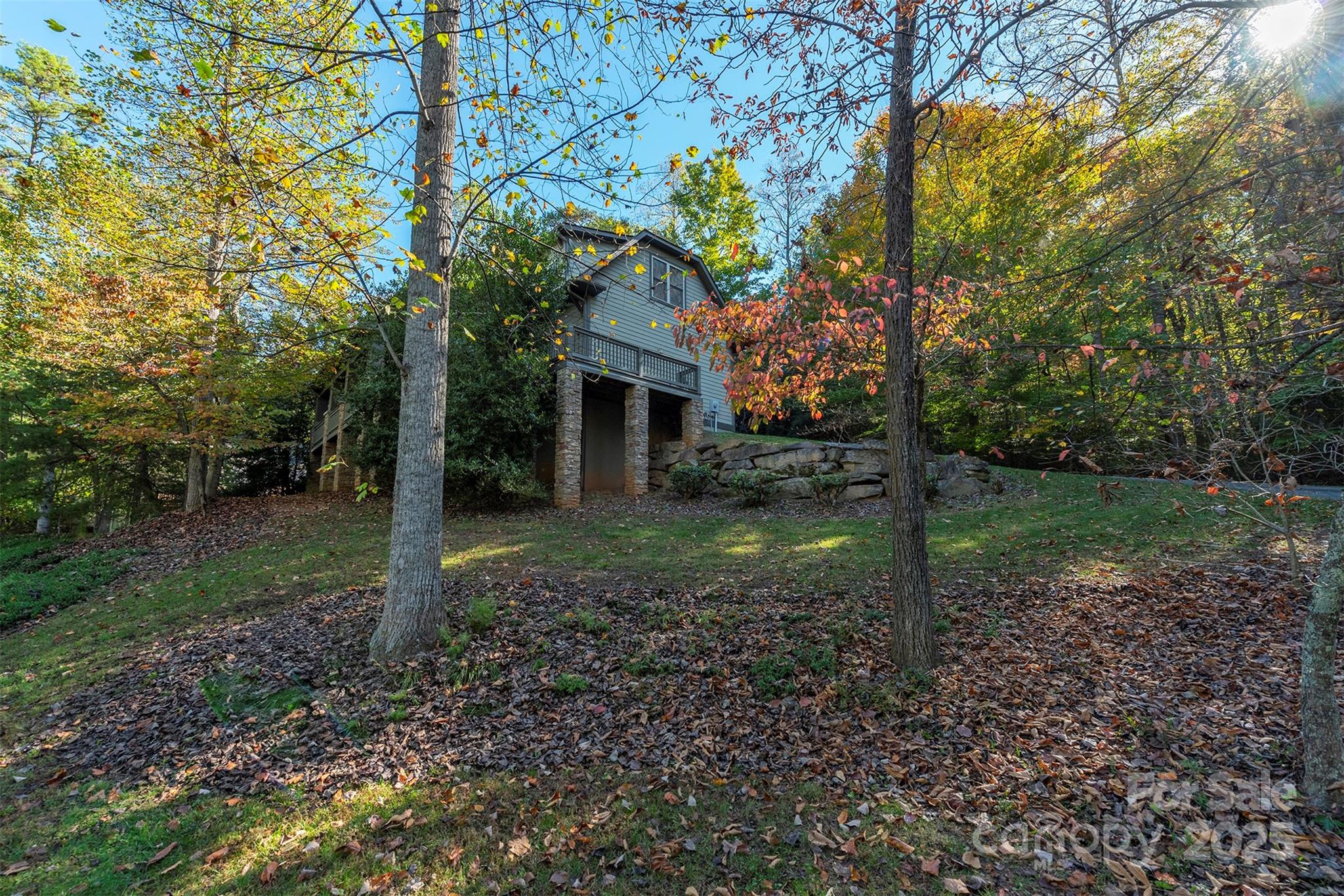4 Yellow Owl Drive