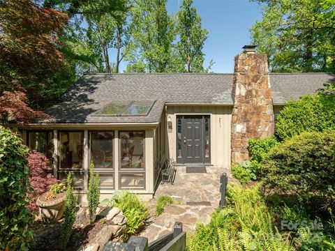 203 Lake Drive Hendersonville NC 28739