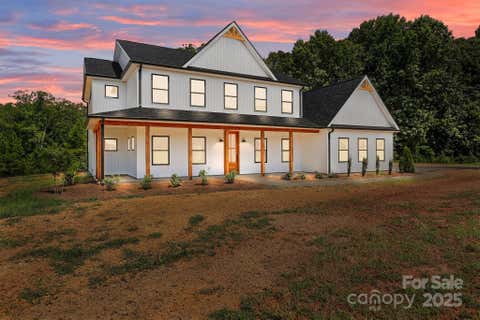 Photo for 4040 Daugherty Road