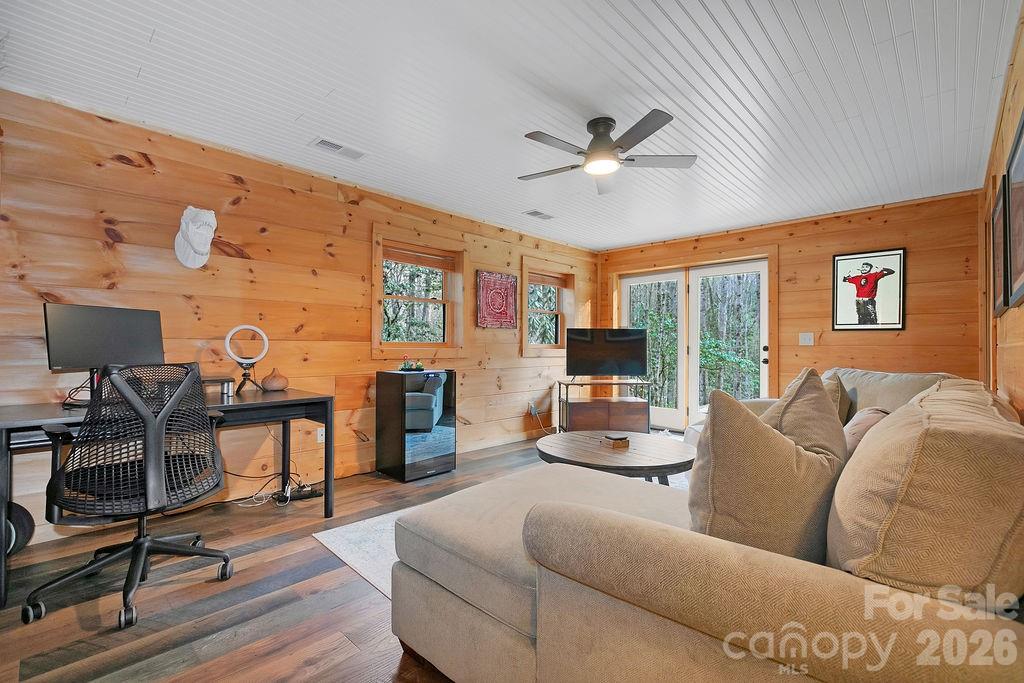 Eagle Lake - Residential