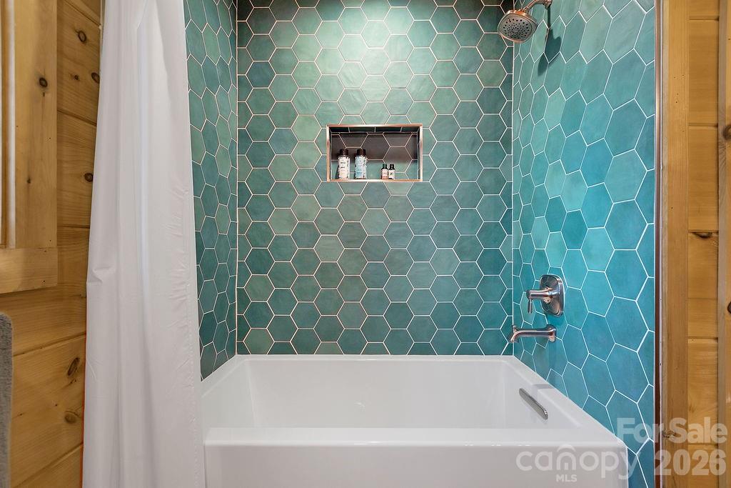 Eagle Lake - Residential