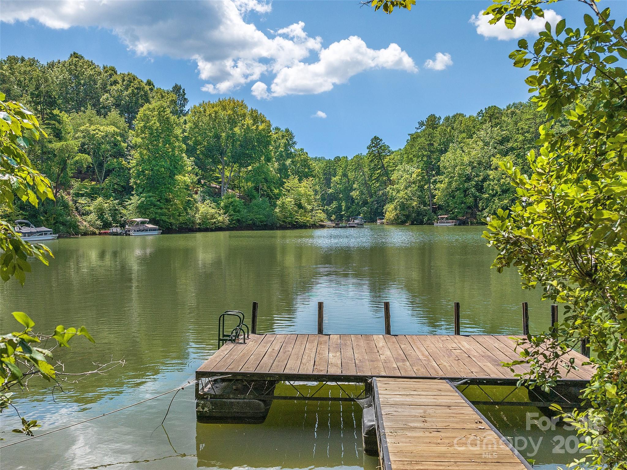 000 South Cove Road 17