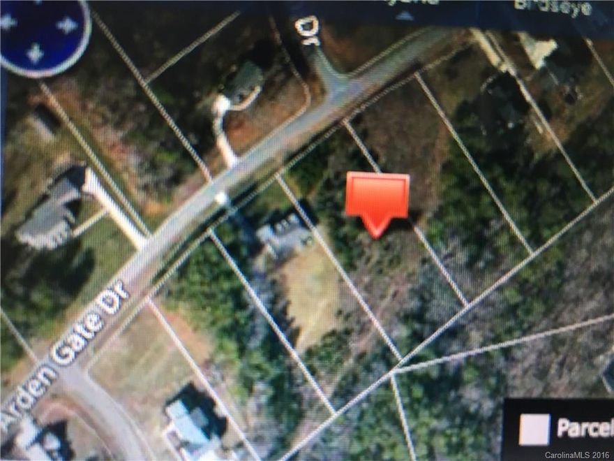 Wonderful wooded lot in a great community! Priced to sell!