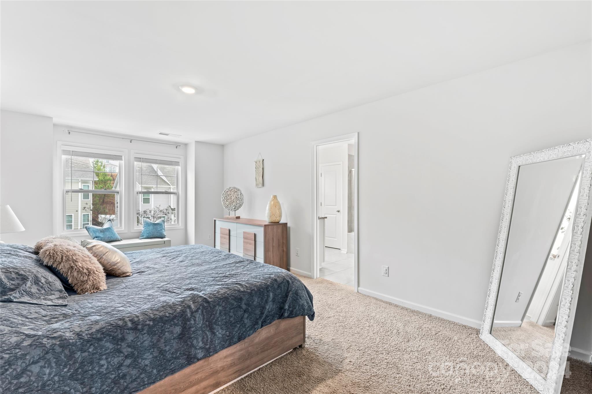 Ivy Ridge - Residential