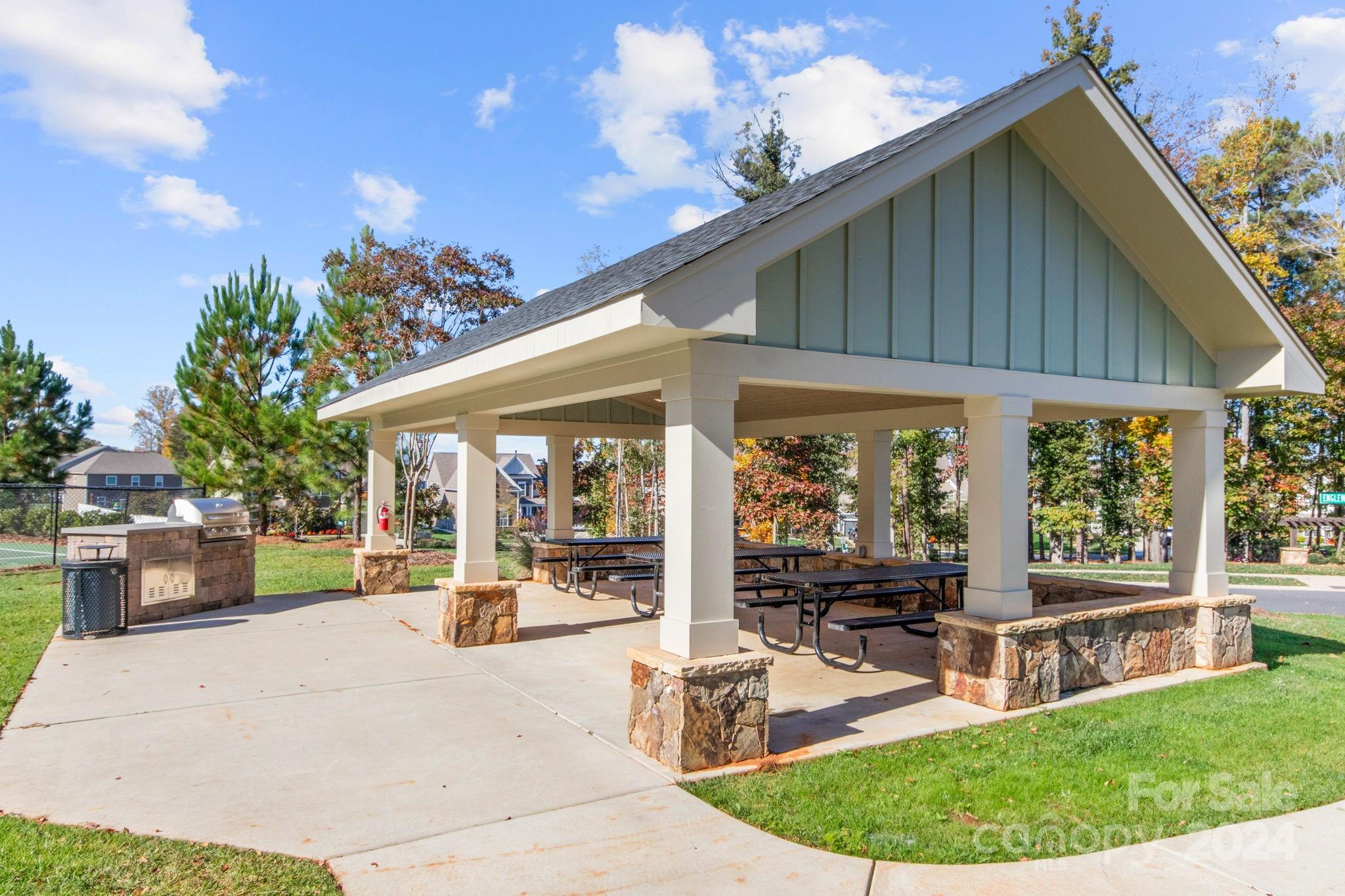 Ivy Ridge - Residential