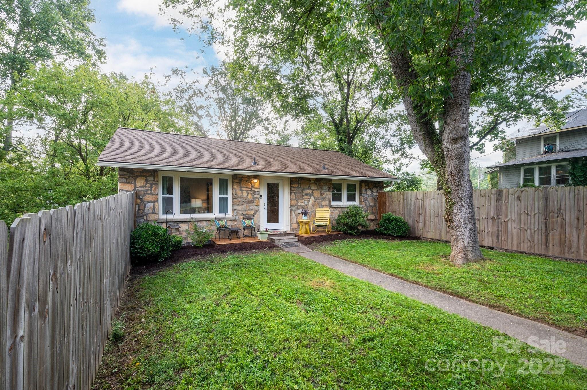 9 Linden Avenue
