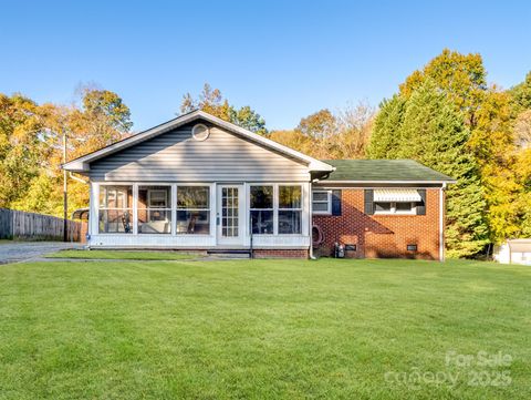 1028 Ashford Street Charlotte NC 28214