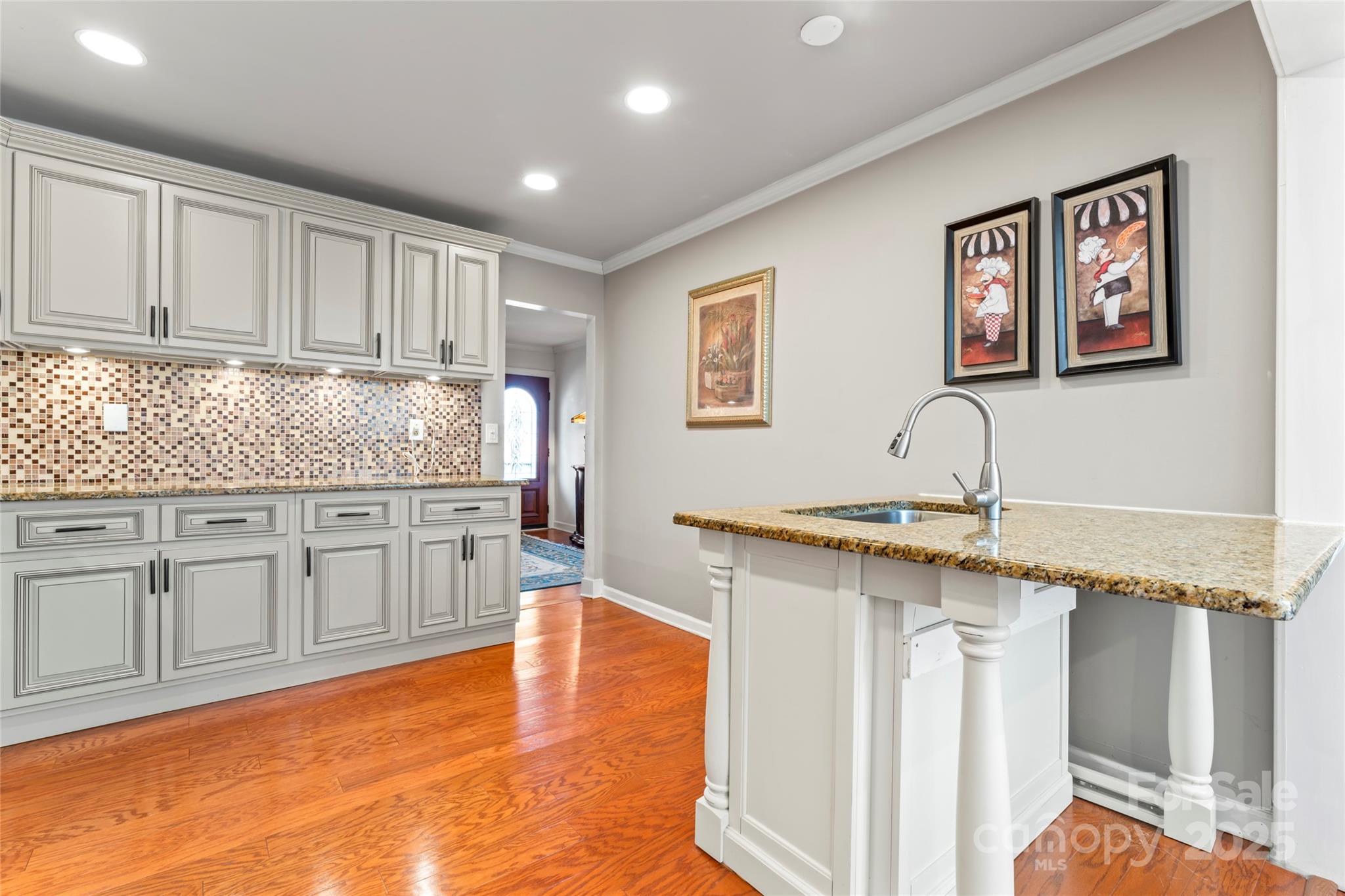 138 Wyanoke Avenue