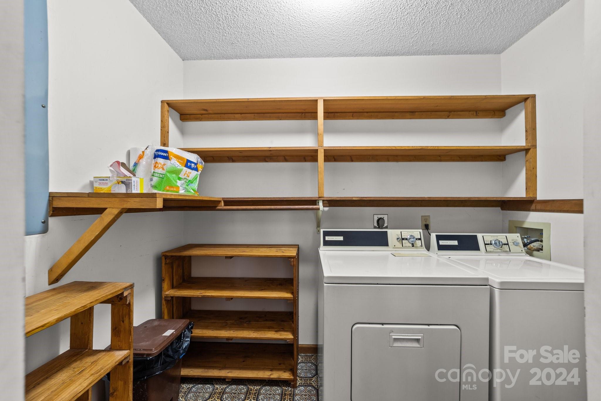 Imperial Point - Residential