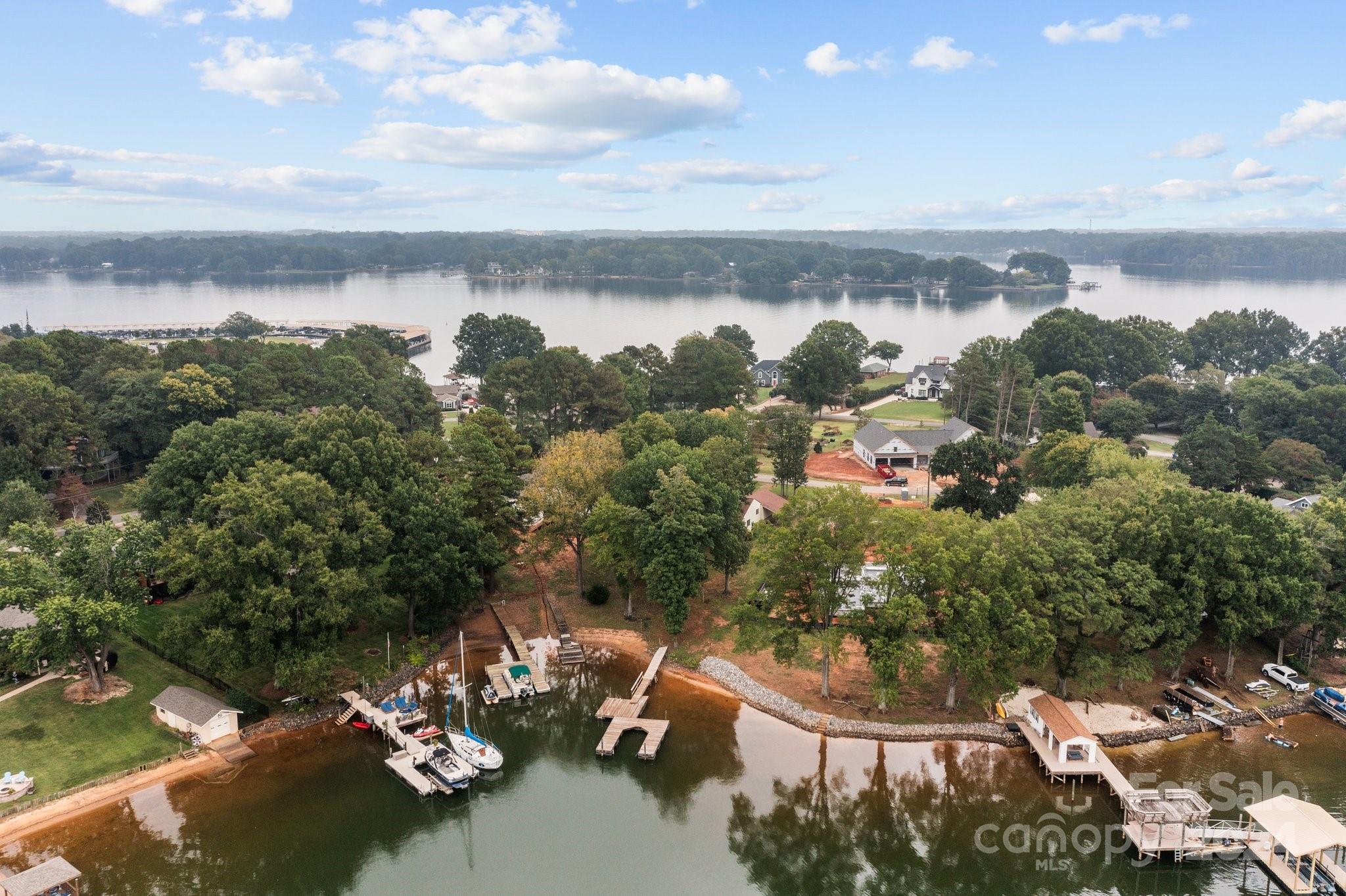 Imperial Point - Residential